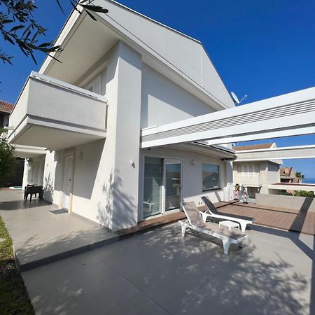 Villa White House Aci Catena Esterno foto