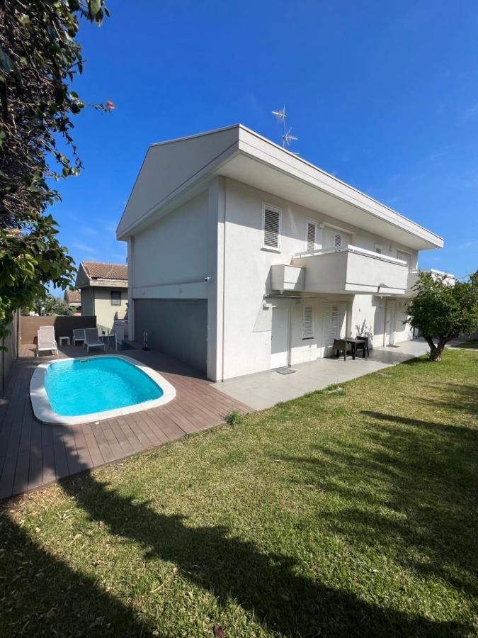 Villa White House Aci Catena Esterno foto