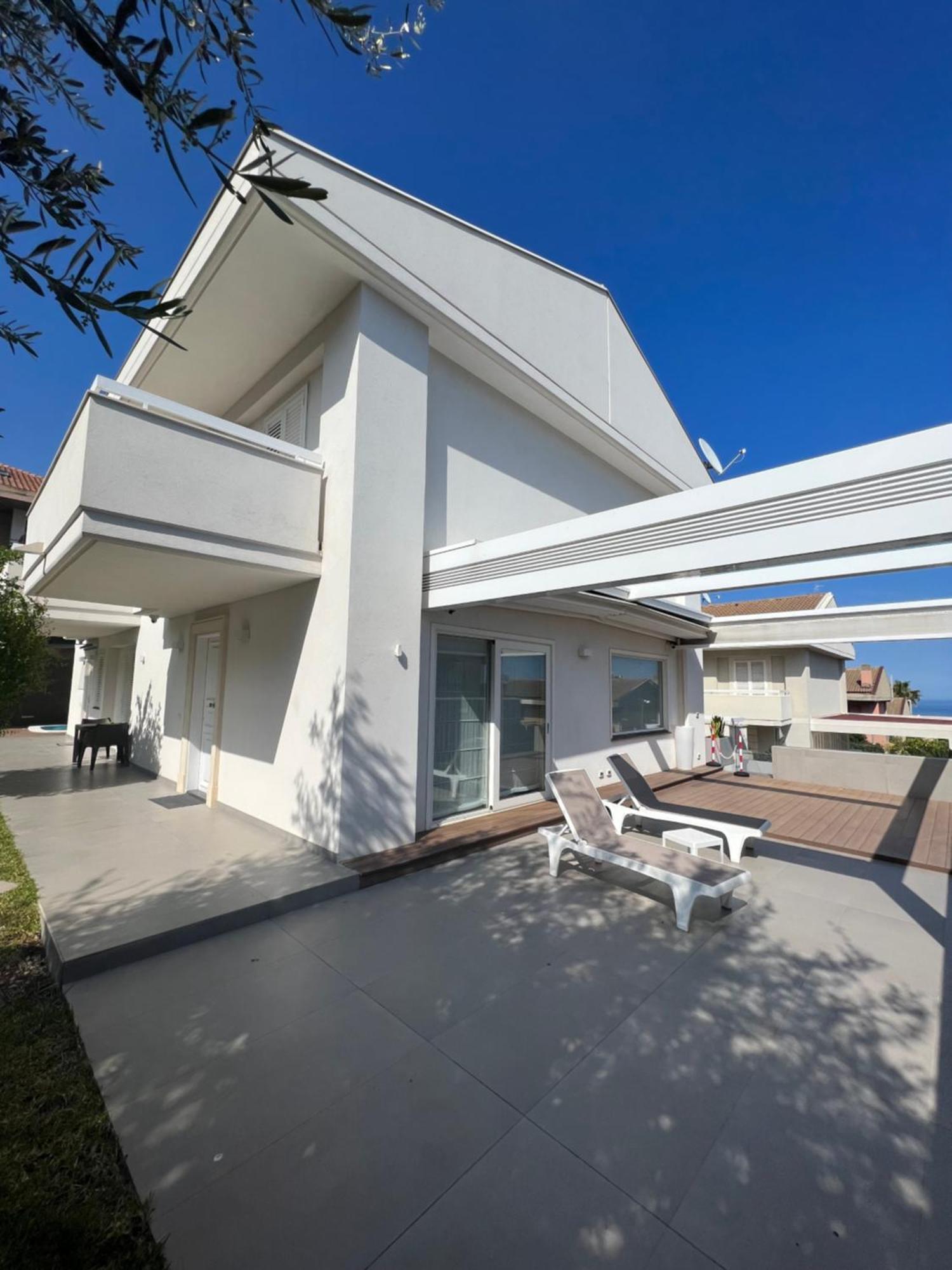 Villa White House Aci Catena Esterno foto